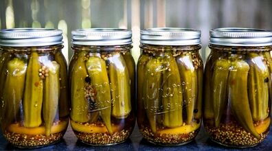 طرز تهیه ترشی بامیه به سبک تبریزی ها | نکات نگهداری ترشی بامیه