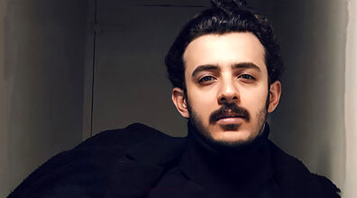 وضعیت آشفته علی شادمان در خاکسپاری آتیلا پسیانی + عکس