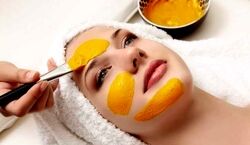فواید معجزه آسای زردچوبه برای پوست | ماسک صورت خانگی + روش تهیه