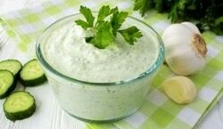 هرگز این مواد غذایی را با ماست ترکیب نکنید | ترکیب ماست با این مواد غذایی سم است!