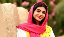 ۴ تا از برترین طنز های خنده دار سرنا امینی + فیلم