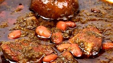 فوت‌ و فن خوش رنگ شدن خورشت قورمه سبزی بدون تلخی | قورمه سبزی جا افتاده و لذیذ رو اینجوری درست کن
