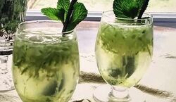 نوشیدنی سرد تابستانی؛ شربت سکنجبین و خیار