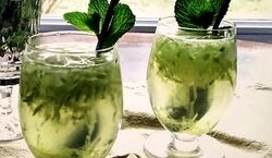 نوشیدنی سرد تابستانی؛ شربت سکنجبین و خیار