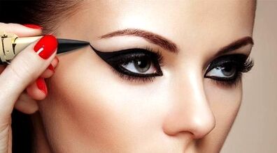 روش تهیه سرمه چشم سنتی مخصوص در خانه | در خانه سرمه چشم درست کنید