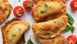طرز تهیه «چی بورک» به روش ترکیه ای + نکات 
