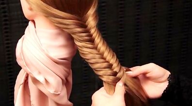 آموزش مرحله به مرحله بافت مو به روش تیغ ماهی + تصاویر و فیلم 