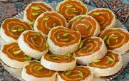 حلوا رولی مجلسی رو به روش قنادی ها تو خونه درست کن + طرز تهیه