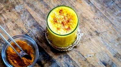 خواص طلایی و معجزه چای زردچوبه + روش تهیه 