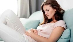 تنبلی تخمدان رو با این گیاهان دارویی درمان کن + روش های درمان خانگی 