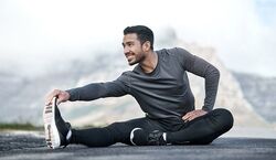 حرکات کششی صبحگاهی برای داشتن بدنی عالی + فیلم