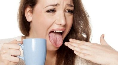  اگه زبان مان سوخت چه کار کنیم؟ | ۱۱ روش خانگی برای درمان سوختگی زبان