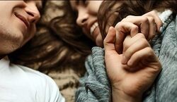بعد از رابطه جنسی، حتما این نوشیدنی را بخورید | دانستنی های مهم رابطه جنسی