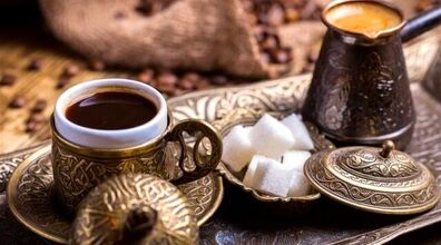 قهوه ترک رو به سبک استانبولی ها دم کن + فیلم آموزشی