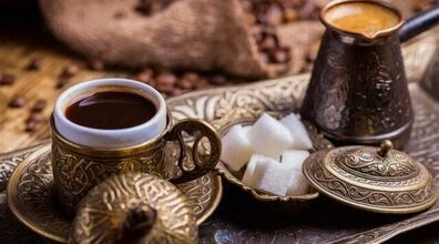 قهوه ترک رو به سبک استانبولی ها دم کن + فیلم آموزشی