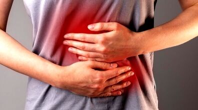 علائم و عوارض سرد شدن معده چیست؟ | درمان خانگی سردی معده