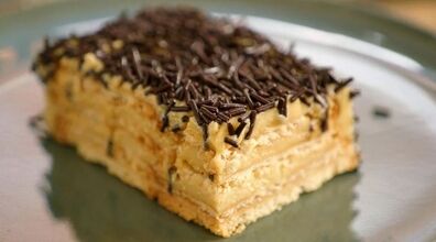 با قهوه و بیسکویت یه دسر 5 دقیقه ای درست کن | طرز تهیه دسر قهوه + نکات 