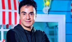 اولین عکس منتشر شده از قرار عاشقانه عمو پورنگ | تا حالا عمو پورنگ رو با این تیپ ندیده بودین!!