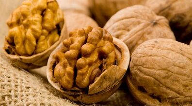 قبل از خواب گردو بخورید | خواص بی نظیر گردو که نمی دانستید 