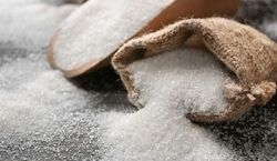 فواید شگفت انگیز شکر برای زیبایی و سلامت پوست