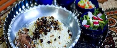 روش پختن ته چین گرمساری فوق العاده خوشمزه | از ادویه مخصوص گرمساری ها استفاده کن