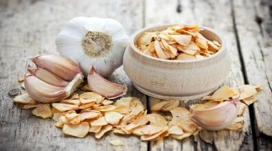 بهترین روش خشک کردن سیر تازه + ترفند ها