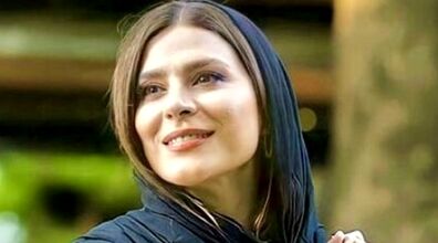 ست پاییزی سحر دولتشاهی بدون روسری و مانتو! | پوشش حسرت برانگیز خانم بازیگر + عکس