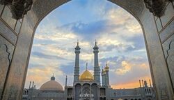 جاهای دیدنی قم؛ از اماکن زیارتی تا خانه های تاریخی