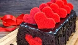 کیک با قلب مخفی، شگفتانه‌ ای برای روز ولنتاین + طرز تهیه 