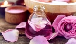  خواص بینظیر گلاب برای خانم ها + روش